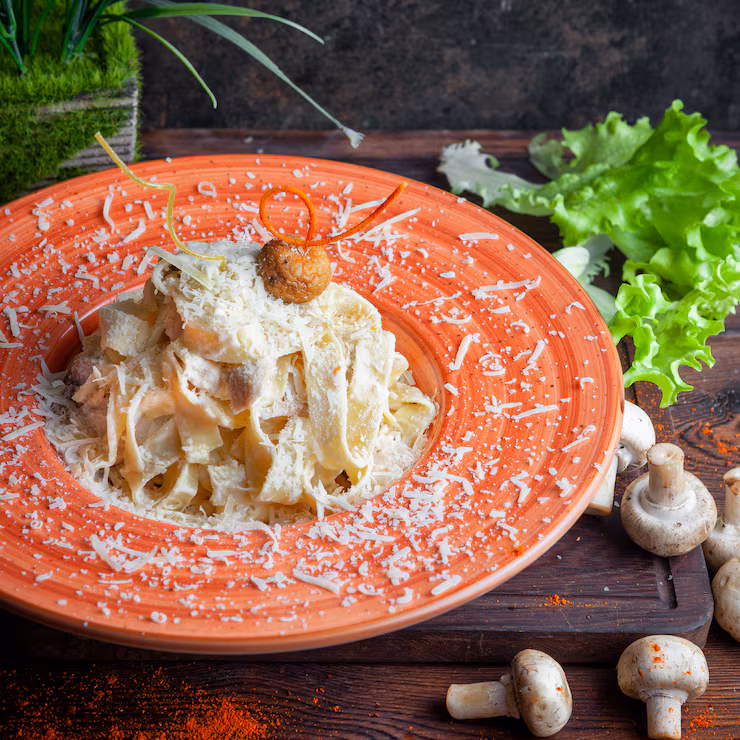 Creamy Chicken Cheese Pasta